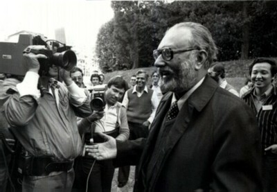 The Nobel Prize announcement, 1979 - small