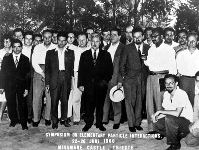 Symposium on Elementary Particle Interactions, Miramare, June 1960: first visit to Trieste - small